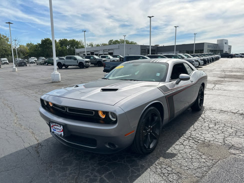 Used 2015 Dodge Challenger SXT w/ Super Sport Group (SS/T) image 4