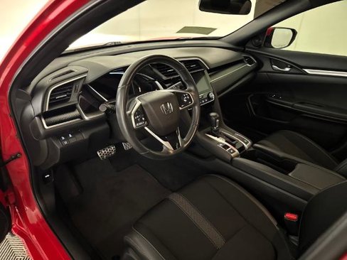 Used 2020 Honda Civic Sport image 4