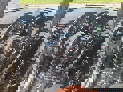 Used 2017 MINI Cooper S image 12