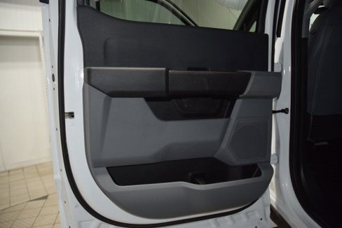 Used 2024 Ford F450 XL w/ Snow Plow Prep Package image 30