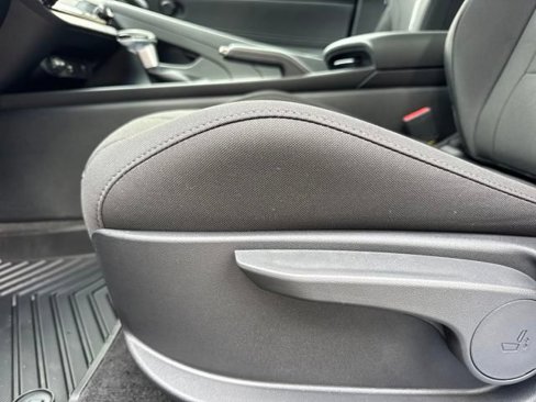 New 2025 Hyundai Elantra Sport image 12