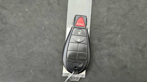 Used 2018 Dodge Grand Caravan SE w/ UConnect Hands-Free Group image 20