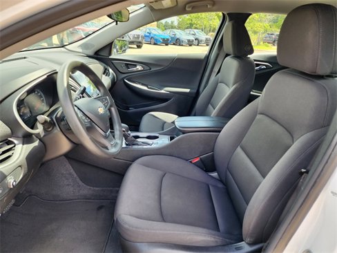 Used 2023 Chevrolet Malibu LT w/ Driver Confidence Package image 7