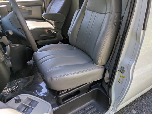 Used 2019 Chevrolet Express 2500 Extended w/ Enhanced Convenience Package image 11