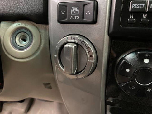 Used 2004 Toyota 4Runner Limited image 26