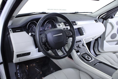 Used 2015 Land Rover Range Rover Evoque Pure Plus image 19