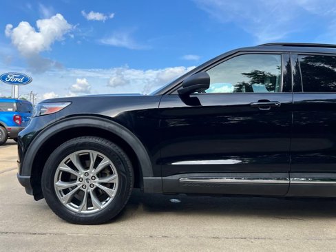 Used 2021 Ford Explorer XLT w/ Equipment Group 202A image 30