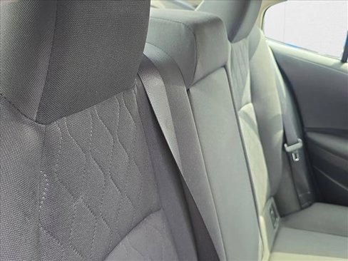 Used 2020 Toyota Corolla LE image 19