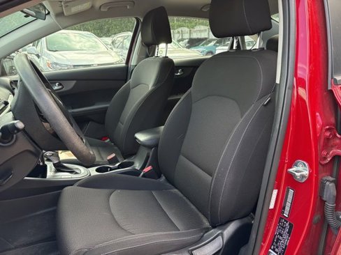 Used 2021 Kia Forte LXS image 10