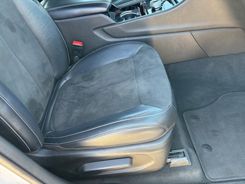 Used 2022 Jeep Grand Cherokee L Laredo image 27