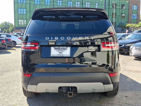 Used 2017 Land Rover Discovery HSE image 5