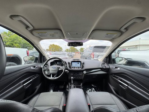Used 2017 Ford Escape Titanium image 26