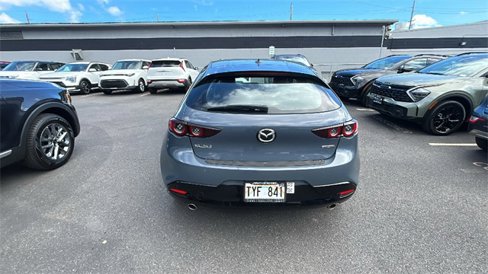 Used 2020 MAZDA MAZDA3 Hatchback w/ Premium Package image 4