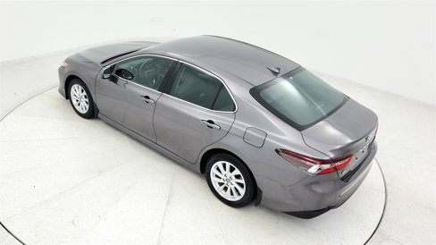 Used 2023 Toyota Camry LE image 14