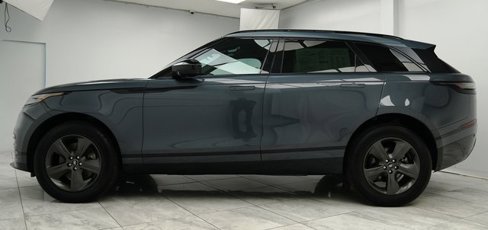 Used 2025 Land Rover Range Rover Velar Dynamic SE image 9