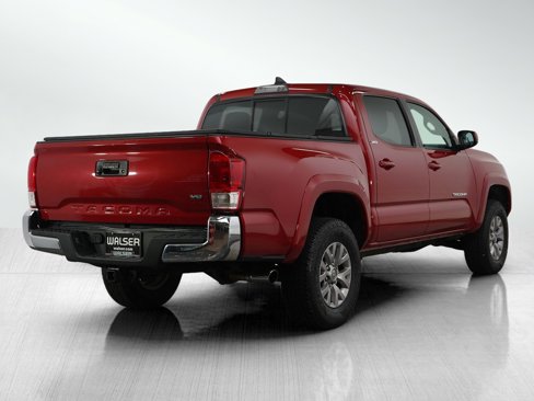 Used 2016 Toyota Tacoma SR5 image 5