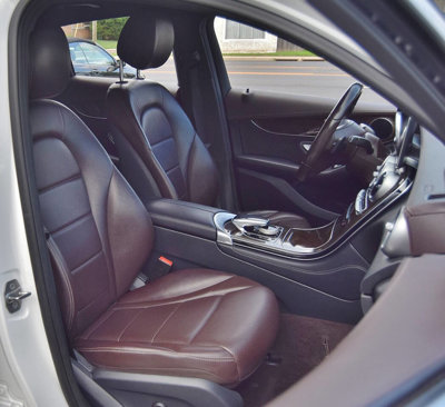 Used 2018 Mercedes-Benz GLC 300 4MATIC Coupe w/ Multimedia Package image 21