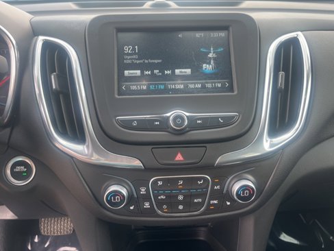 Used 2018 Chevrolet Equinox LT image 24