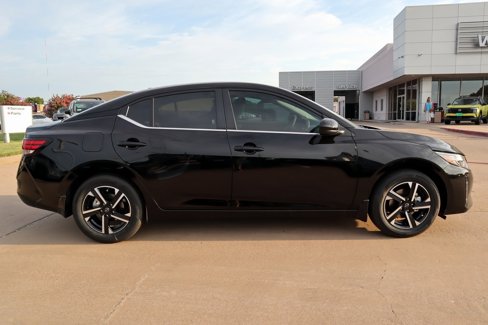 New 2025 Nissan Sentra SV w/ All-Weather Package image 5