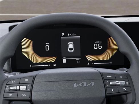 New 2025 Kia K4 LX image 21