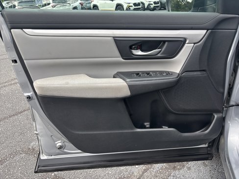 Used 2018 Honda CR-V LX image 10