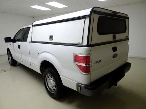Used 2012 Ford F150 XL w/ Trailer Tow Pkg image 4