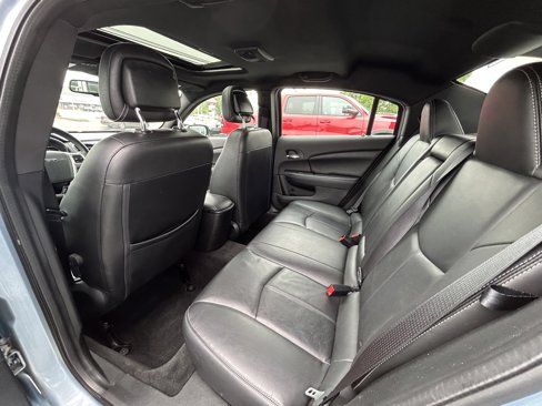 Used 2012 Chrysler 200 Limited image 6