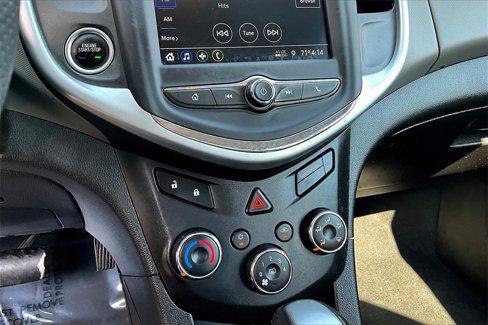 Certified 2020 Chevrolet Sonic LT image 14
