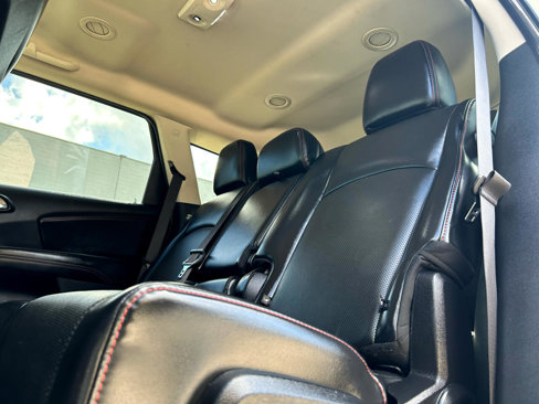 Used 2019 Dodge Journey GT image 9
