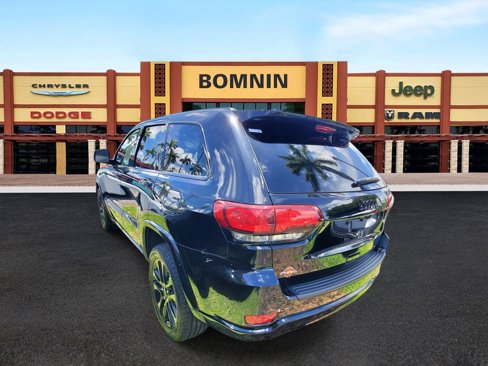 Used 2020 Jeep Grand Cherokee Altitude image 4