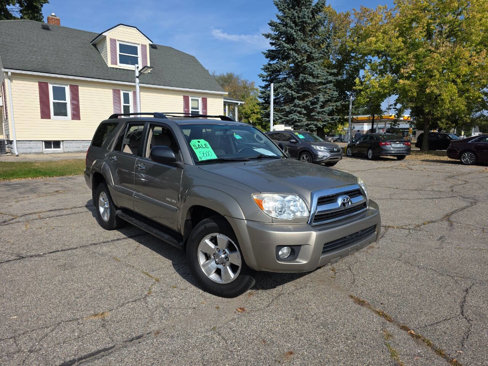 Used 2008 Toyota 4Runner SR5 image 2