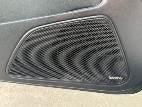 Used 2012 Hyundai Genesis 3.8 image 9