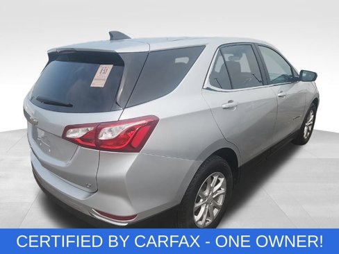Used 2021 Chevrolet Equinox LT image 2