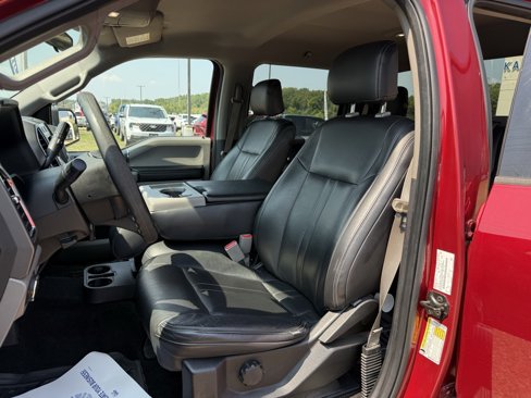 Used 2016 Ford F150 XLT image 14