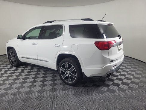 Used 2019 GMC Acadia Denali image 14