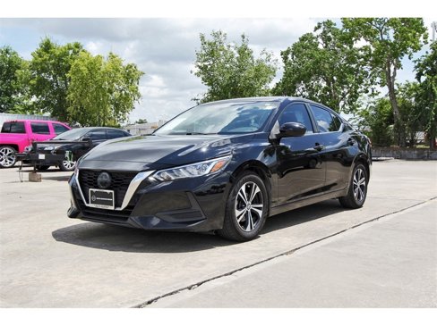 Used 2022 Nissan Sentra SV image 2