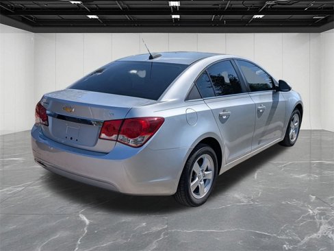 Used 2016 Chevrolet Cruze LT image 5