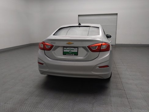 Used 2017 Chevrolet Cruze LS image 7