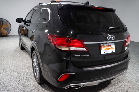 Used 2017 Hyundai Santa Fe SE image 9