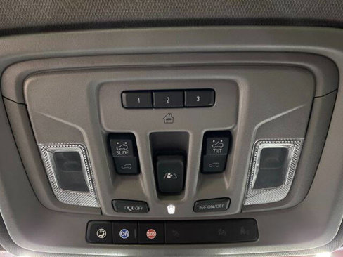 Used 2021 GMC Sierra 3500 Denali w/ Denali Ultimate Package image 26