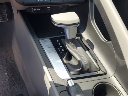 New 2025 Hyundai Elantra Sport image 24