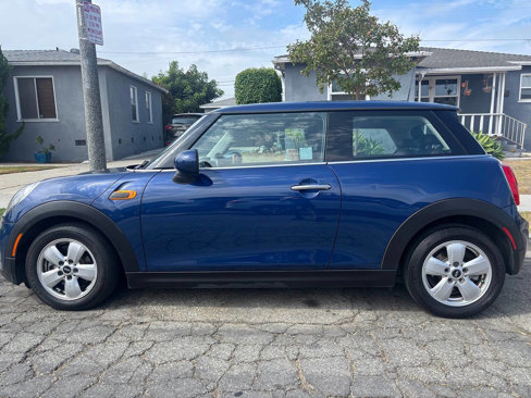 Used 2015 MINI Cooper 2-Door Hardtop image 5