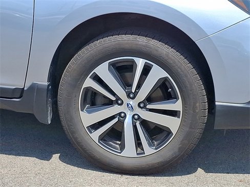 Used 2019 Subaru Outback 2.5i Limited w/ Popular Package #2 image 8
