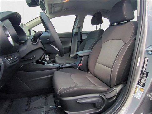 Used 2023 Kia Forte LXS w/ LXS Technology Package image 15