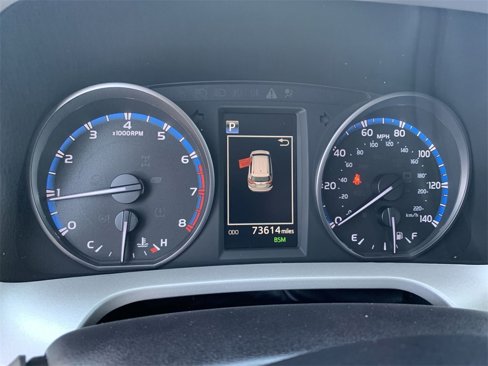 Used 2017 Toyota RAV4 XLE image 22