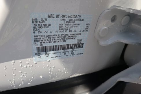 New 2025 Ford Explorer ST-Line image 30