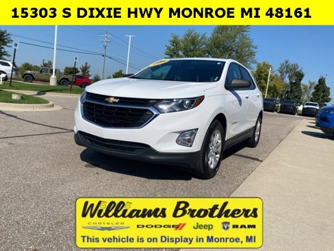 Used 2021 Chevrolet Equinox LS w/ LS Convenience Package image 1