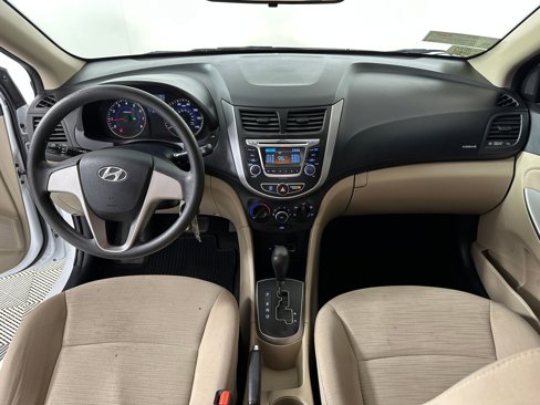 Used 2017 Hyundai Accent SE image 13
