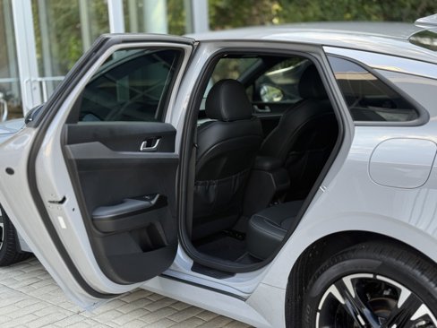 Used 2024 Kia K5 GT-Line image 23