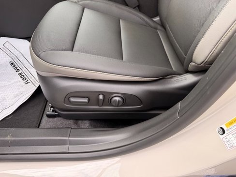 New 2026 Chevrolet Trax ACTIV image 21